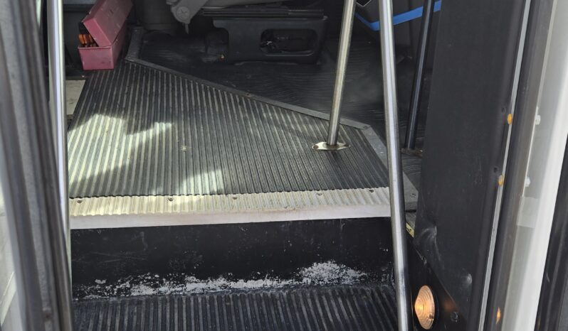 2006 GMC Savana Micro Bus full