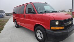2017 Chevrolet Express Van 2500 (9 + 1 Passenger)-LOW MILES!! full