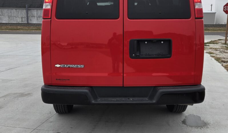 2017 Chevrolet Express Van 2500 (9 + 1 Passenger)-LOW MILES!! full