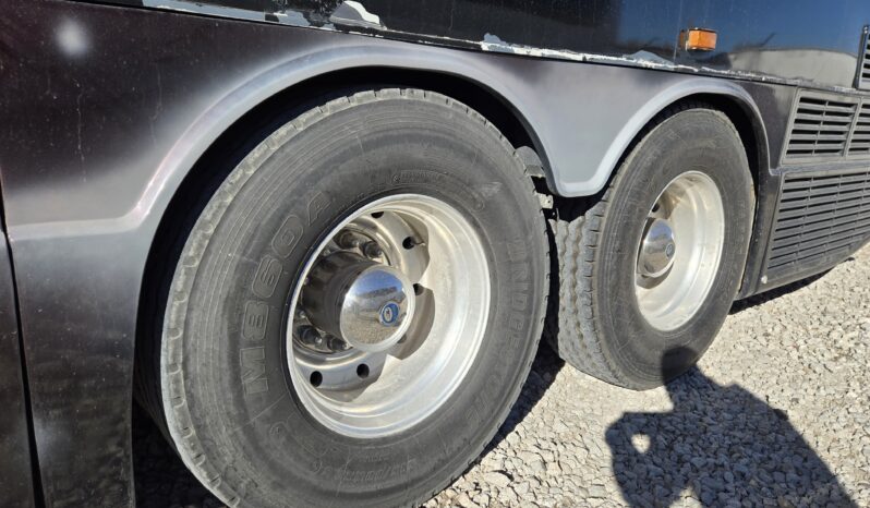 2004 Blue Bird 4500 53 Passenger Bus (LOW MILES!) full