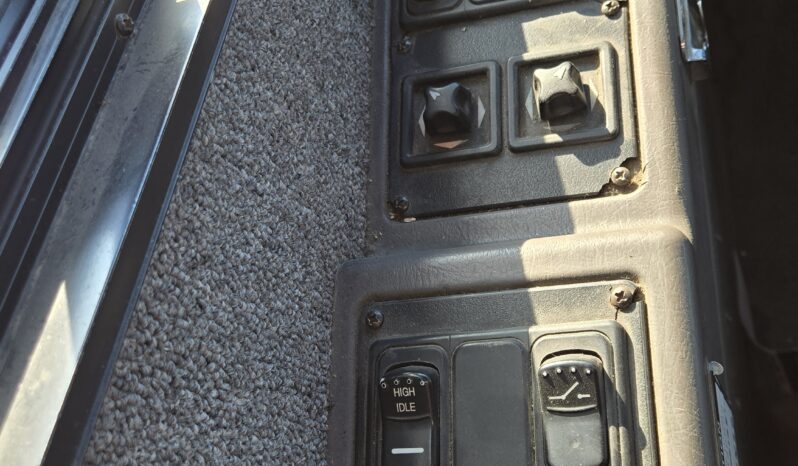 2004 Blue Bird 4500 53 Passenger Bus (LOW MILES!) full