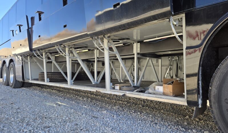 2004 Blue Bird 4500 53 Passenger Bus (LOW MILES!) full