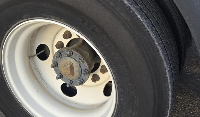 2013 Thomas MVP-EF Activity Bus 36 Pass (LOW MILES) full