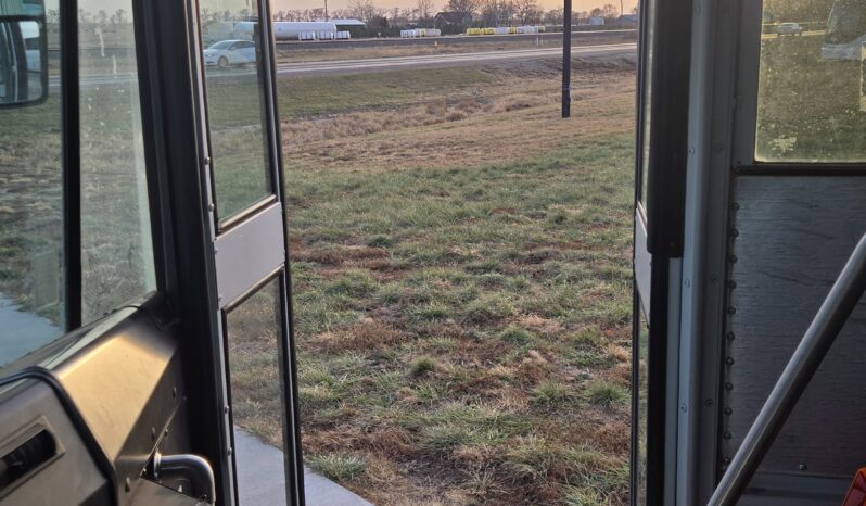 2013 Thomas MVP-EF Activity Bus 36 Pass (LOW MILES) full