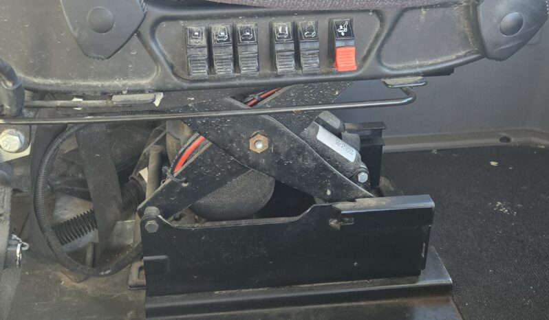 2013 Thomas Built MVP E-F Activity Bus (44pass) full