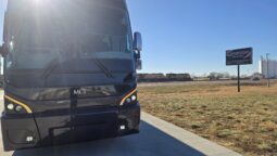 2014 MCI J4500 54 Pass w/LOW Miles full
