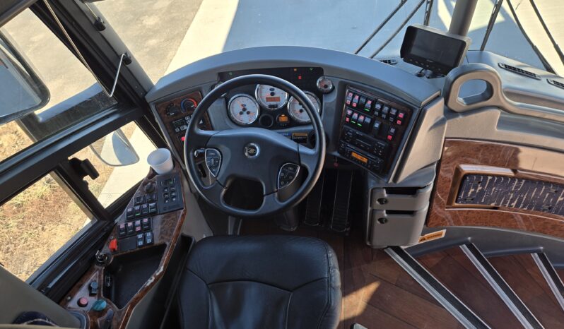 2014 MCI J4500 54 Pass w/LOW Miles full