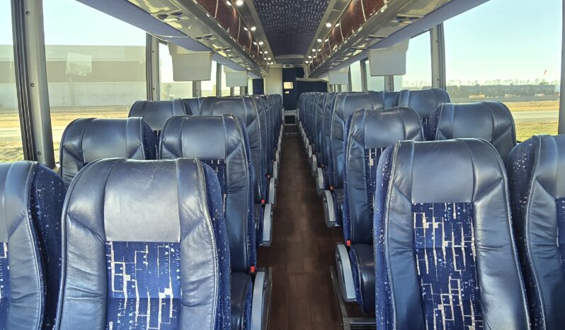 2014 MCI J4500 54 Pass w/LOW Miles full