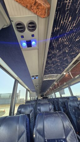 2014 MCI J4500 54 Pass w/LOW Miles full