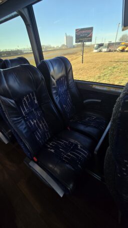 2014 MCI J4500 54 Pass w/LOW Miles full