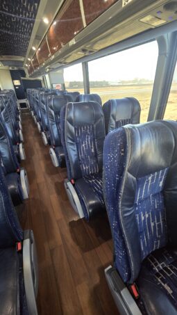 2014 MCI J4500 54 Pass w/LOW Miles full