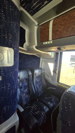 2014 MCI J4500 54 Pass w/LOW Miles full