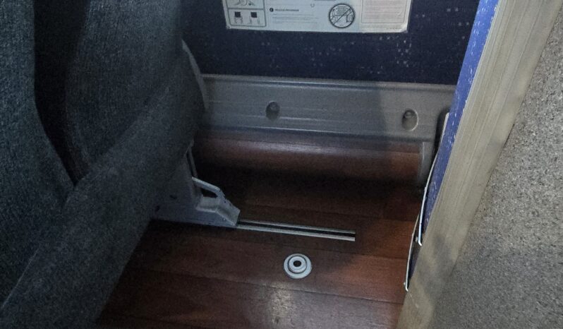 2014 MCI J4500 54 Pass w/LOW Miles full