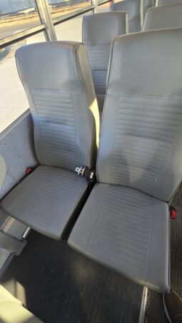 2015 Blue Bird BBConv 28cap (LOW MILES) full