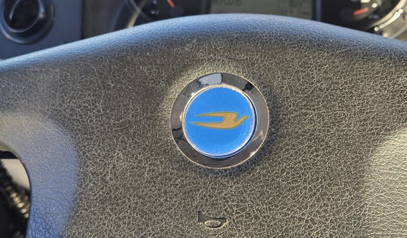 2015 Blue Bird BBConv 28cap (LOW MILES) full