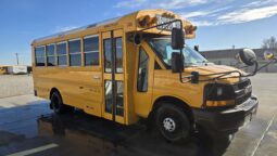 2018 Chevrolet Express Minitour Thomas (15pass) W/Air full