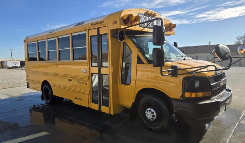 2018 Chevrolet Express Minitour Thomas (15pass) W/Air full