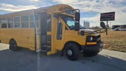 2018 Chevrolet Express Minitour Thomas (15pass) W/Air full