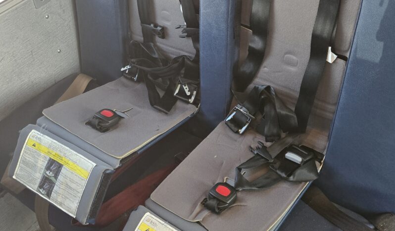 2018 Chevrolet Express Minitour Thomas (15pass) W/Air full