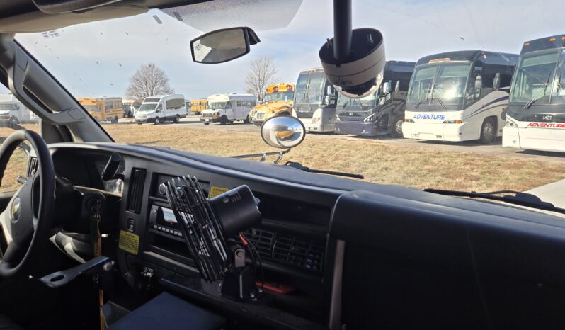 2018 Chevrolet Express Minitour Thomas (15pass) W/Air full
