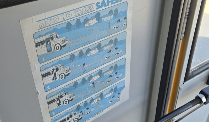 2018 Chevrolet Express Minitour Thomas (15pass) W/Air full