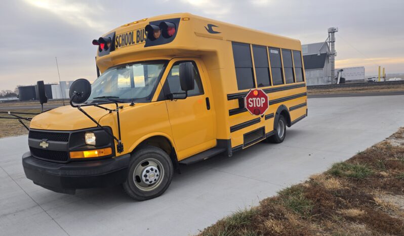 2014 Chevrolet Express 3500 Micro Bird (15Pass) full