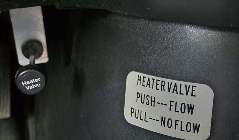 2014 Chevrolet Express 3500 Micro Bird (15Pass) full