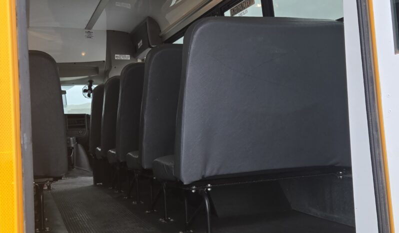 2014 Chevrolet Express 3500 Micro Bird (15Pass) full