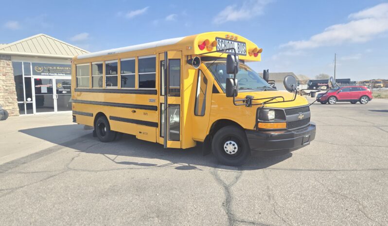2018 Chevrolet Express Minitour Thomas (14pass) W/Air full