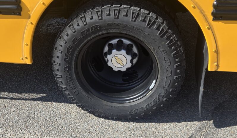 2018 Chevrolet Express Minitour Thomas (14pass) W/Air full
