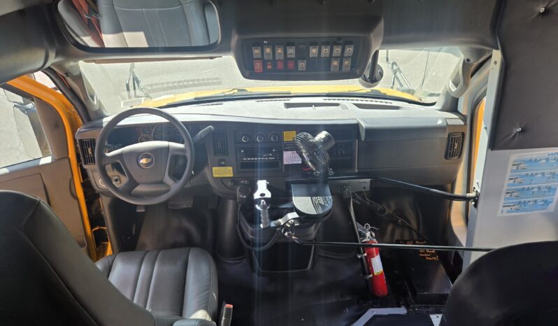 2018 Chevrolet Express Minitour Thomas (14pass) W/Air full