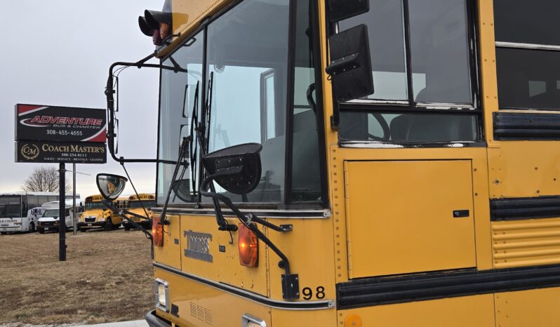 1998 Thomas MVP-ER W/activity seats & A/C (46cap) full