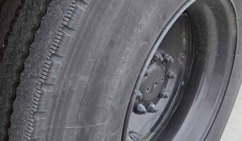 1998 Thomas MVP-ER W/activity seats & A/C (46cap) full