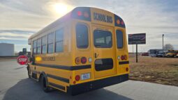 2015 Chevrolet Express 15 Passenger w/ Air full