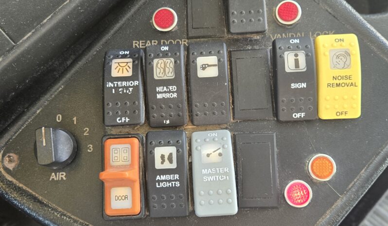 2015 Chevrolet Express 15 Passenger w/ Air full