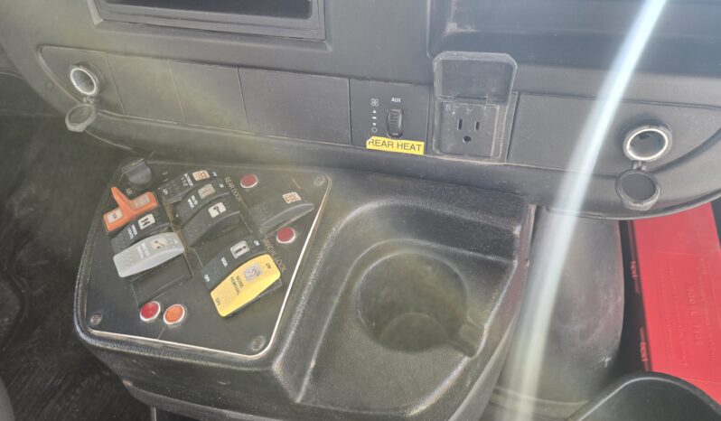 2015 Chevrolet Express 15 Passenger w/ Air full