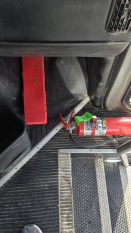 2015 Chevrolet Express 15 Passenger w/ Air full