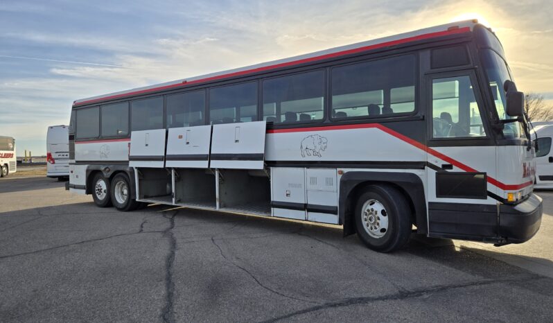 1989 MCI 102C3 Activity Bus 50 passenger full