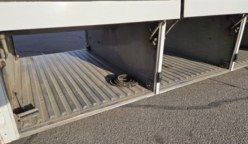 1989 MCI 102C3 Activity Bus 50 passenger full