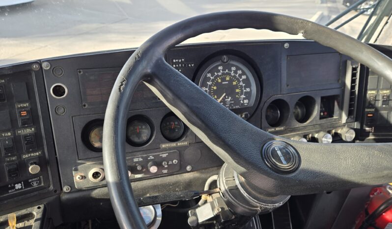 1989 MCI 102C3 Activity Bus 50 passenger full