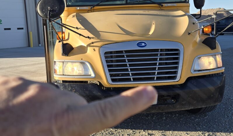 2010 BlueBird Bus 77pass (W/in & out Storage!) full