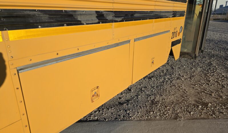 2010 BlueBird Bus 77pass (W/in & out Storage!) full