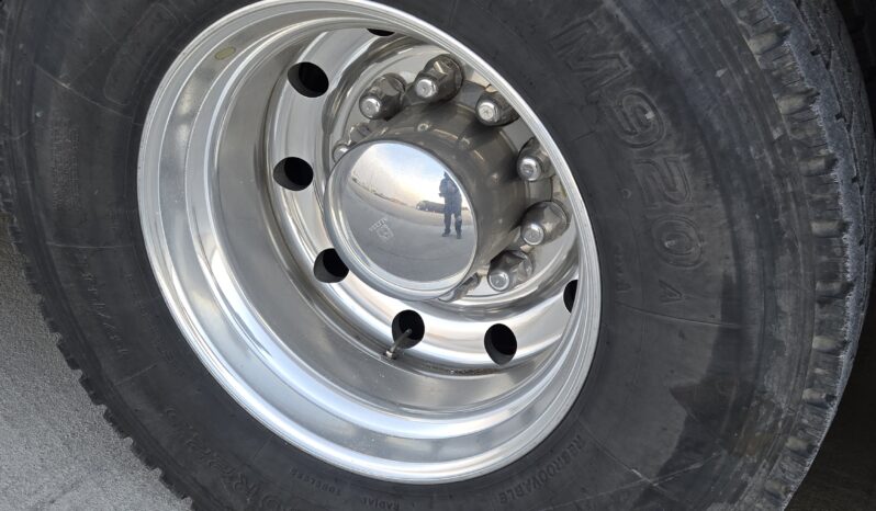 2007 MCI J4500 w/Detroit 54Pass full