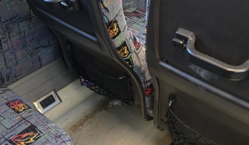 2007 MCI J4500 w/Detroit 54Pass full