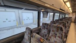 2007 MCI J4500 w/Detroit 54Pass full