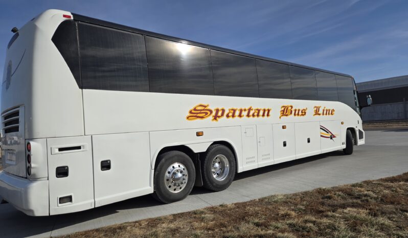 2007 MCI J4500 w/Detroit 54Pass full