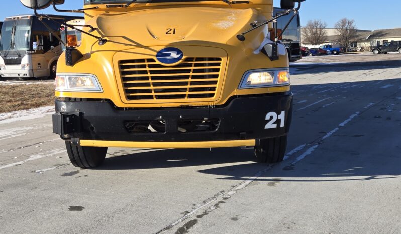 2016 Blue Bird BB Conv 53pass (Low Miles) full