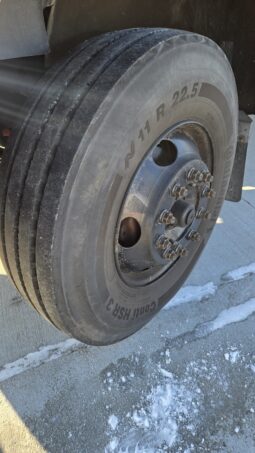 2016 Blue Bird BB Conv 53pass (Low Miles) full