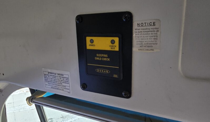 2016 Blue Bird BB Conv 53pass (Low Miles) full