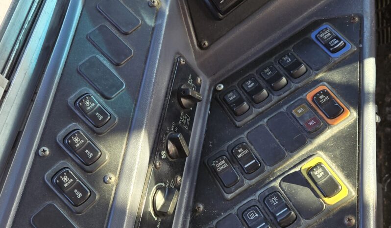 2016 Blue Bird BB Conv 53pass w/cruise 63Kmiles! full